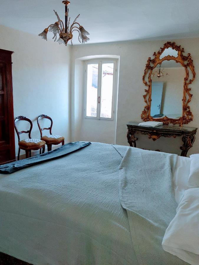 Villa Casale storico Enzo Castelnuovo del Garda Esterno foto